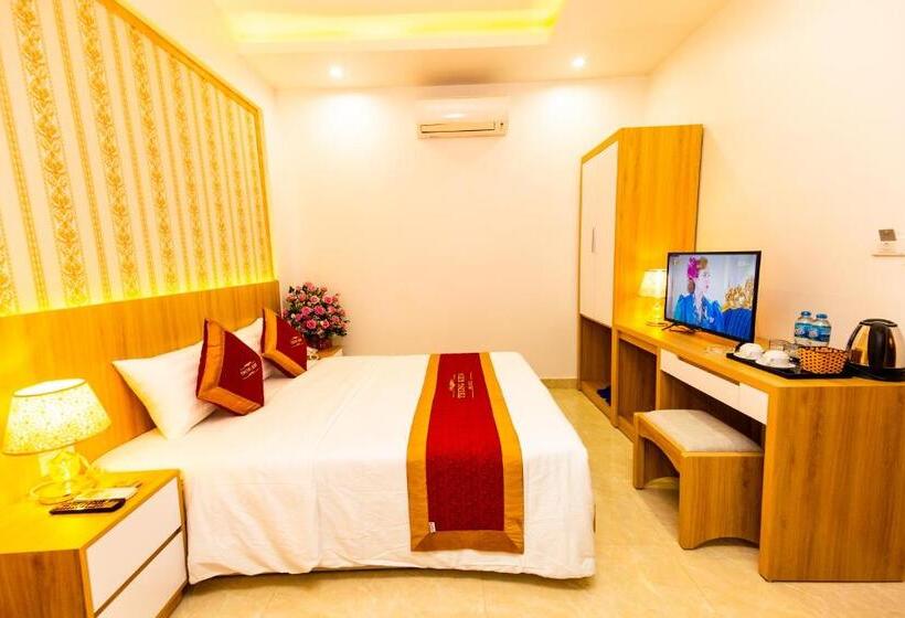 اتاق استاندارد, Trung Kiên