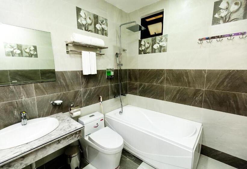 سوییت, Trung Kiên