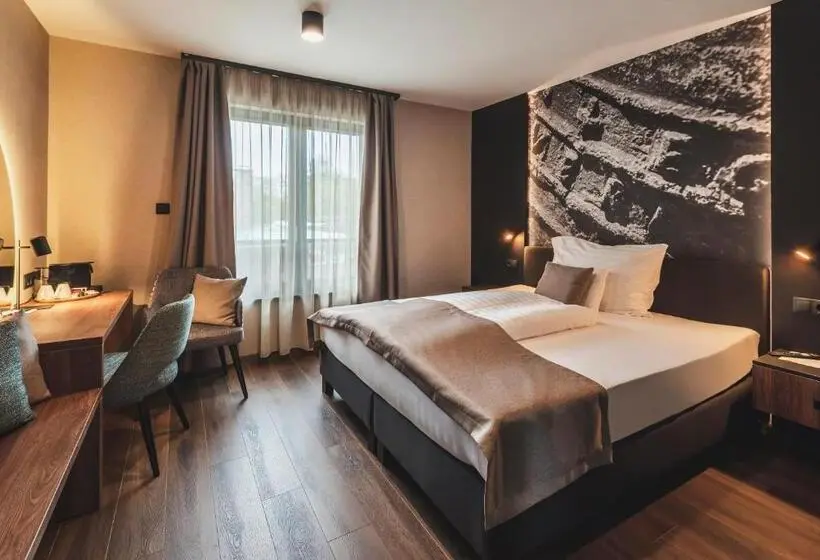 エコノミールーム, Mediterraneo Luxury Room Esztergom