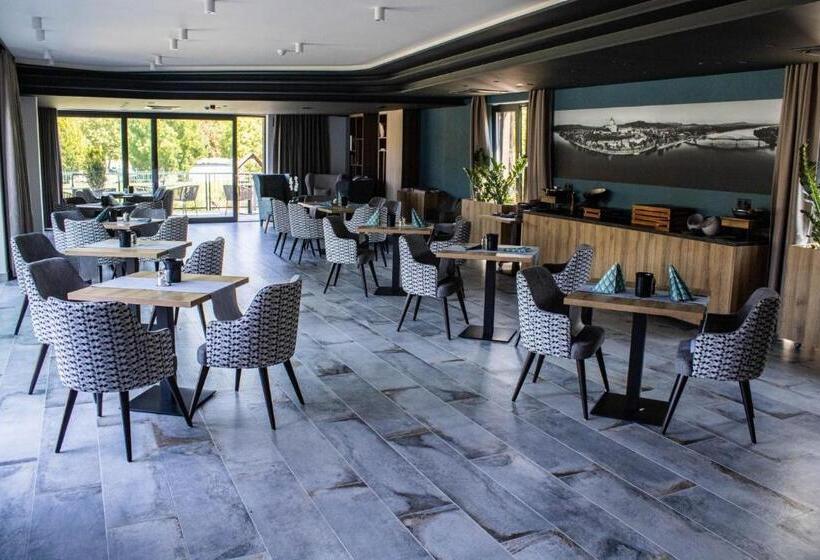 חדר סטנדרט נוף לגינה, Mediterraneo Luxury Room Esztergom