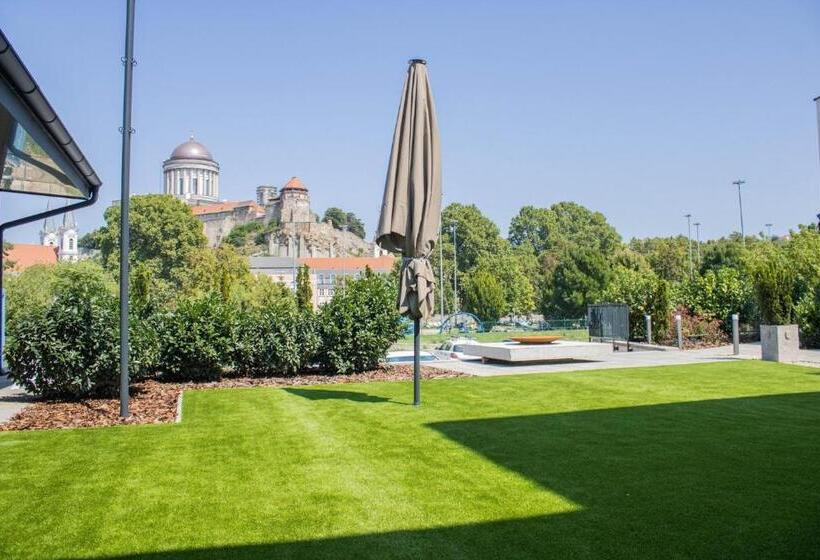 Номер Стандарт, Mediterraneo Luxury Room Esztergom
