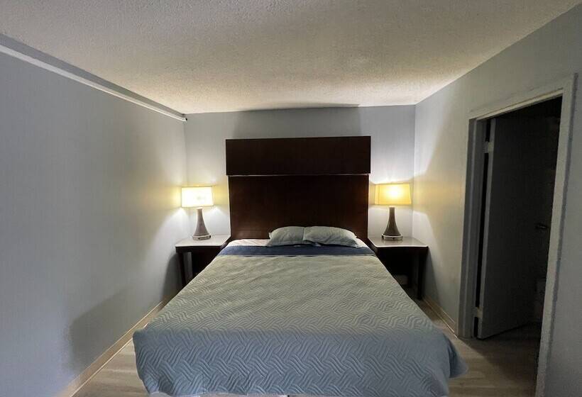 חדר סטנדרט יחיד, Lamplighter Inn By Oyo Charlotte Airport Area