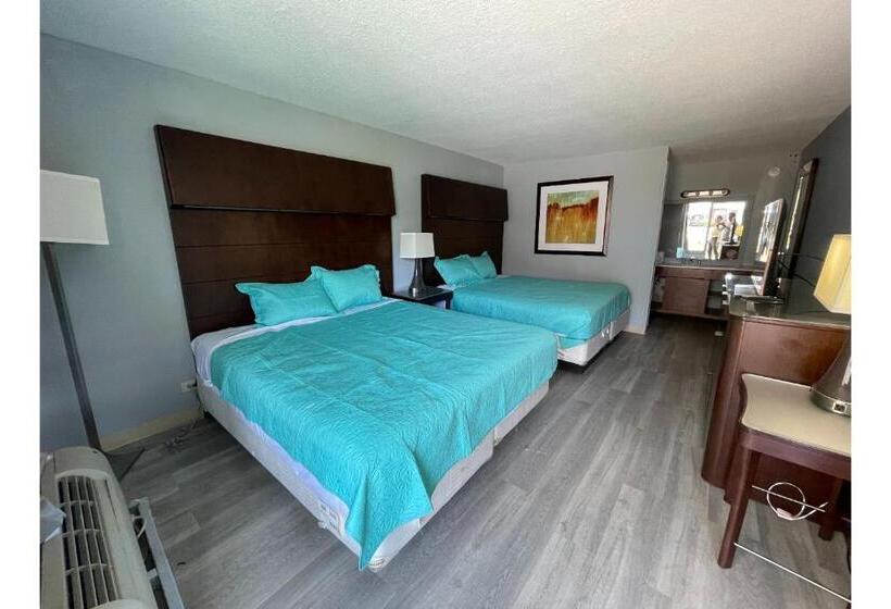스탠다드 룸 더블 침대 2개, Lamplighter Inn By Oyo Charlotte Airport Area