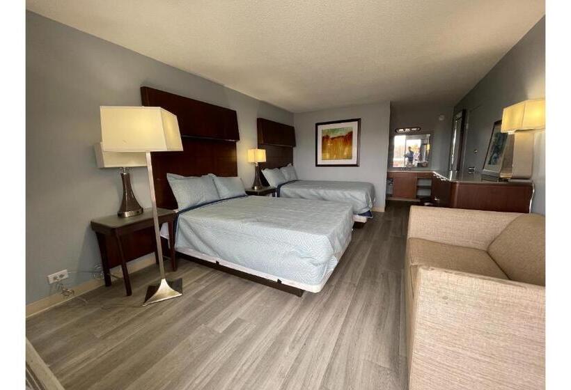 חדר סטנדרט שתי מיטות זוגיות, Lamplighter Inn By Oyo Charlotte Airport Area