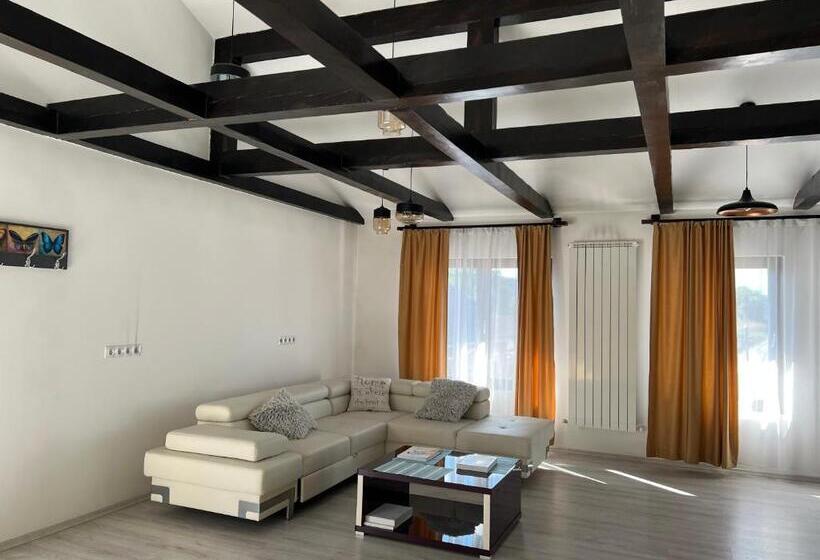 2ベッドルームハウス, Casa Rafael