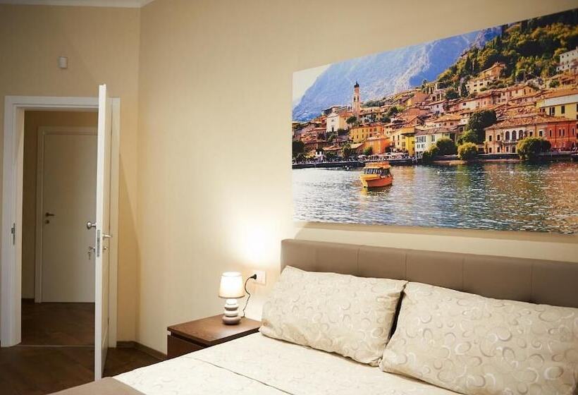 استودیوی لوکس, Miramare Luxury Suites