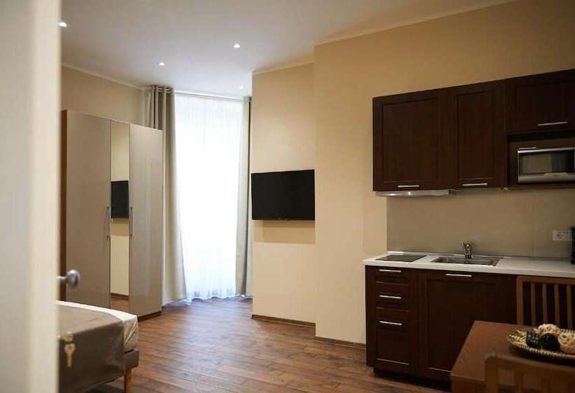 استودیوی لوکس, Miramare Luxury Suites