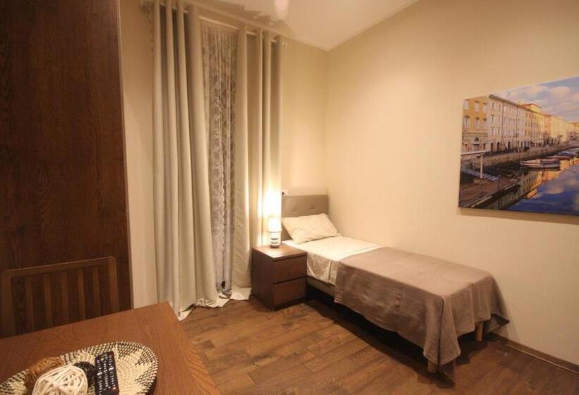 اتاق لوکس یک تخته, Miramare Luxury Suites