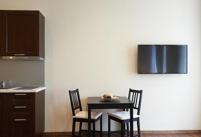 استودیوی لوکس, Miramare Luxury Suites