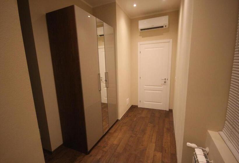 استودیو استاندارد با تخت کینگ, Miramare Luxury Suites