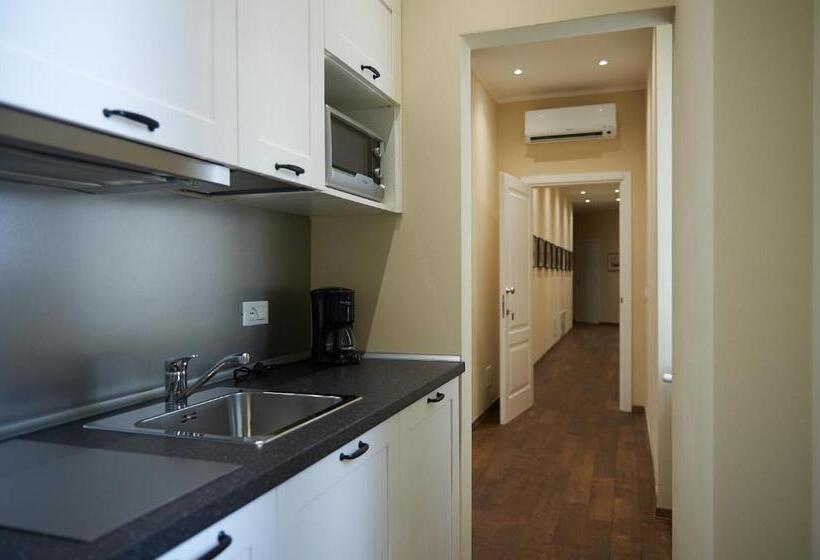 استودیو استاندارد با تخت کینگ, Miramare Luxury Suites