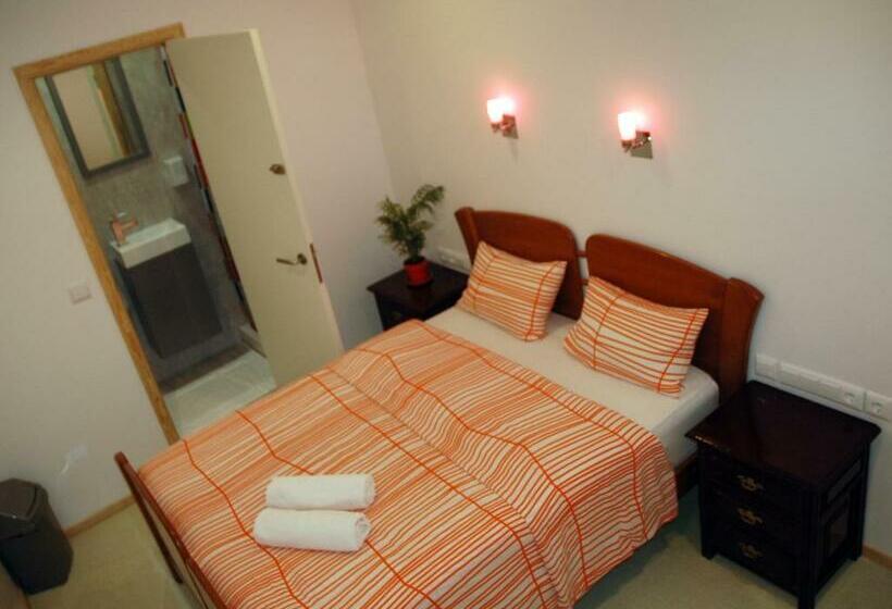 اتاق استاندارد, Welcome Guest House