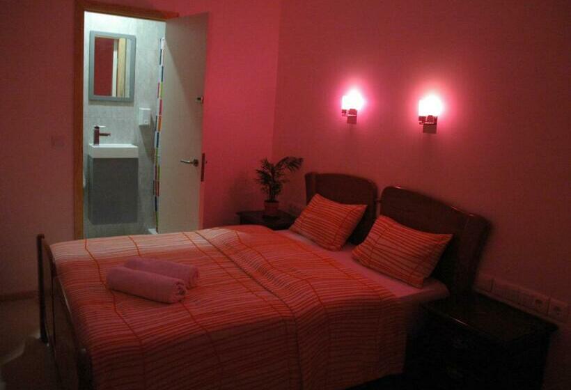 اتاق استاندارد, Welcome Guest House