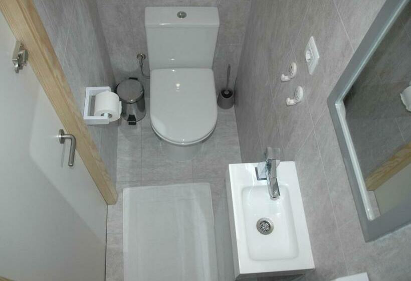 اتاق استاندارد, Welcome Guest House