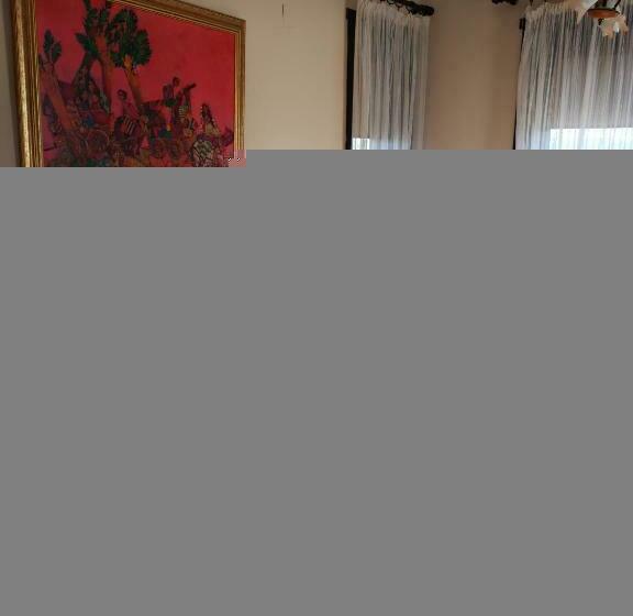 Люкс, Family Hotel Arbanashka Sreshta