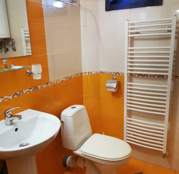 Номер Стандарт с Балконом, Family Hotel Arbanashka Sreshta