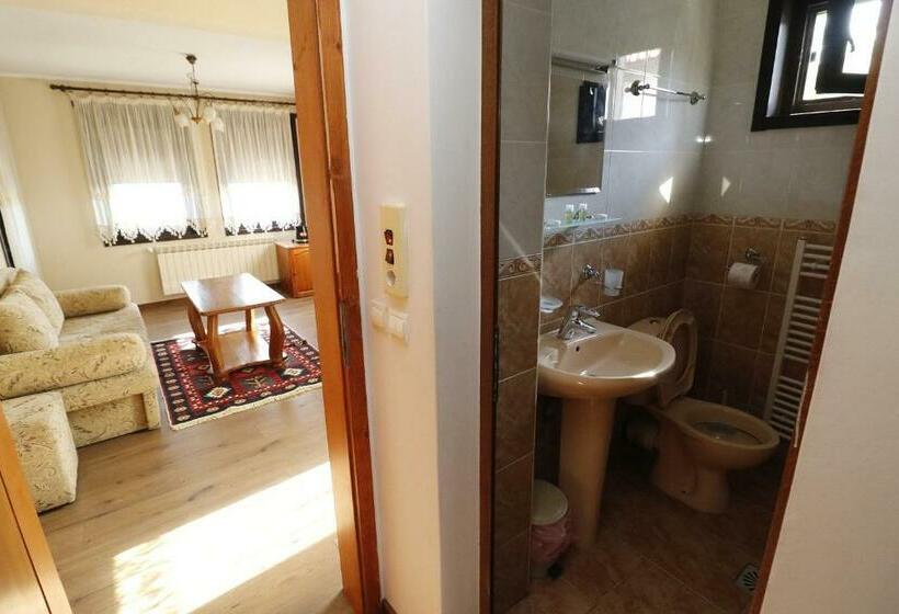 Люкс, Family Hotel Arbanashka Sreshta