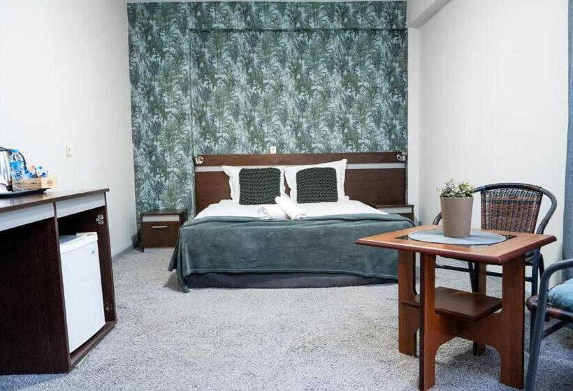 חדר סטנדרט, Family Hotel Central