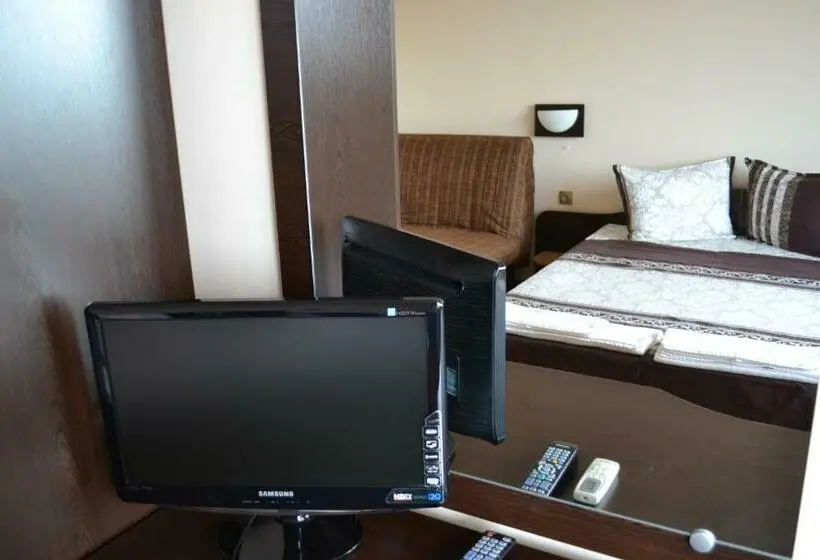 Standard-huone Parveke, Family Hotel Saint George