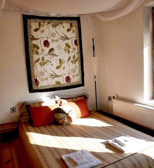 标准三人间, Castle Cottage Bed & Breakfast