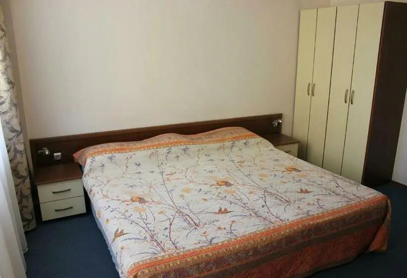Standard-huone Parveke, Family Hotel Electra