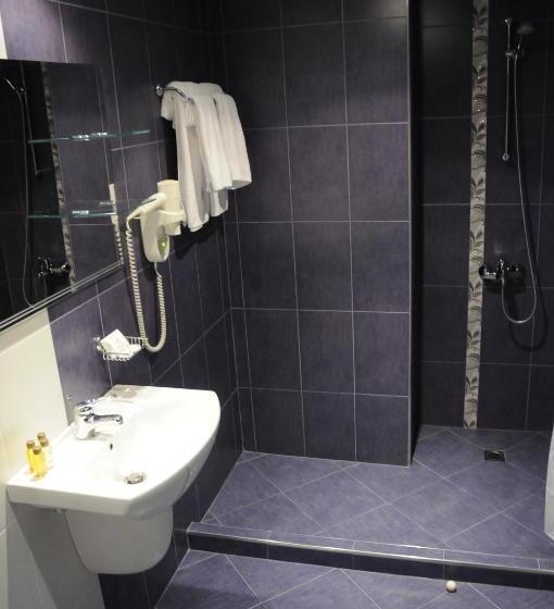 メゾネットスイート, Elit