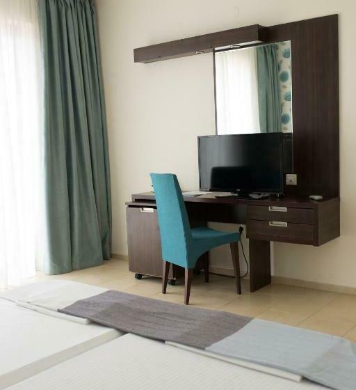 海景标准间带阳台, Ema