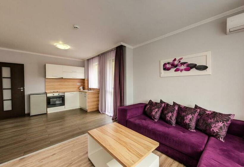 شقة غرفة نوم واحدة مزودة بشُرفة, Enira Spa