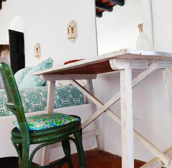 Четырехместный Номер Стандарт, Eole Tarifa Rooms