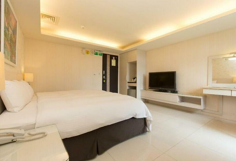 اتاق استاندارد, F Hotel Sanyi