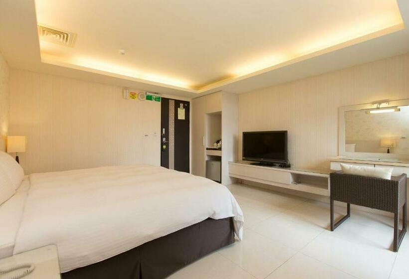 اتاق استاندارد, F Hotel Sanyi