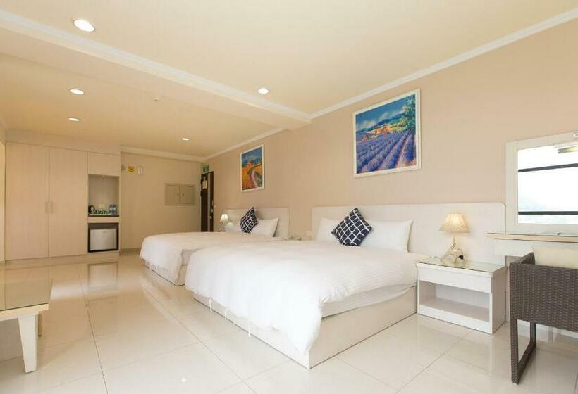 اتاق استاندارد چهار تخته, F Hotel Sanyi