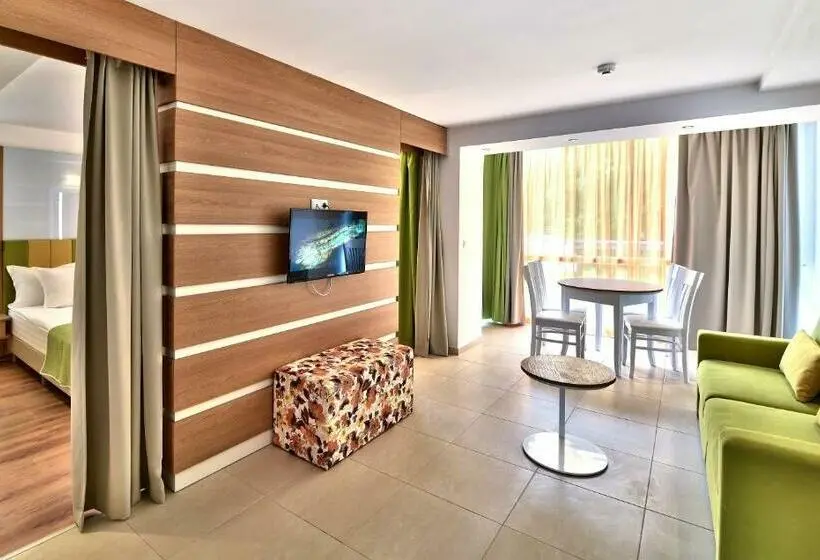 Standard-studio Parveke, Forest Beach
