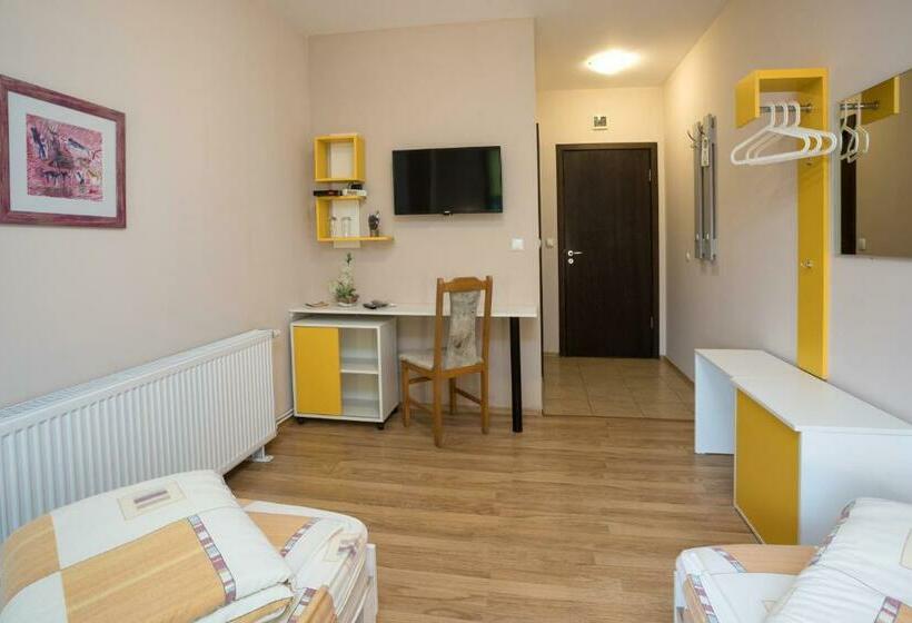 스탠다드 룸, Hanovete