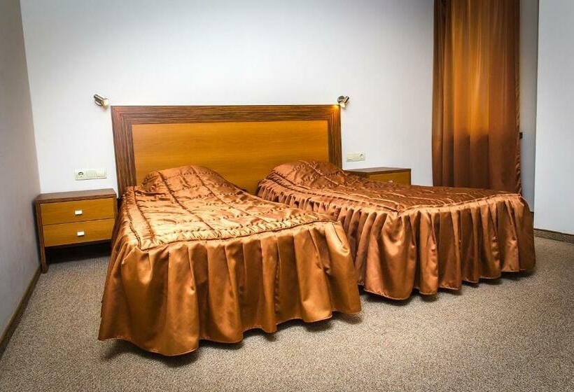 스탠다드 룸, Intelcoop