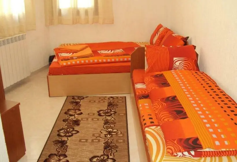Quarto Triplo Standart, Mario Complex