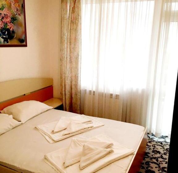 オーシャンビュースイート, Peter