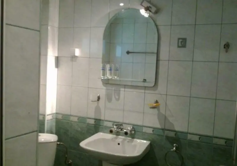Camera Standard Vista Mare, Rai