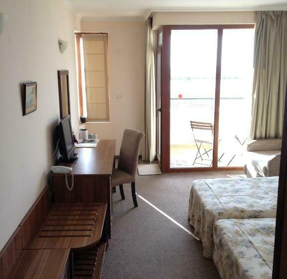 Номер Стандарт с Балконом, Selena