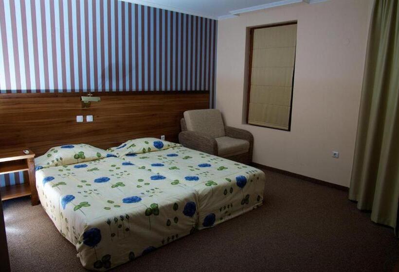 Студио Стандарт с Балконом, Selena