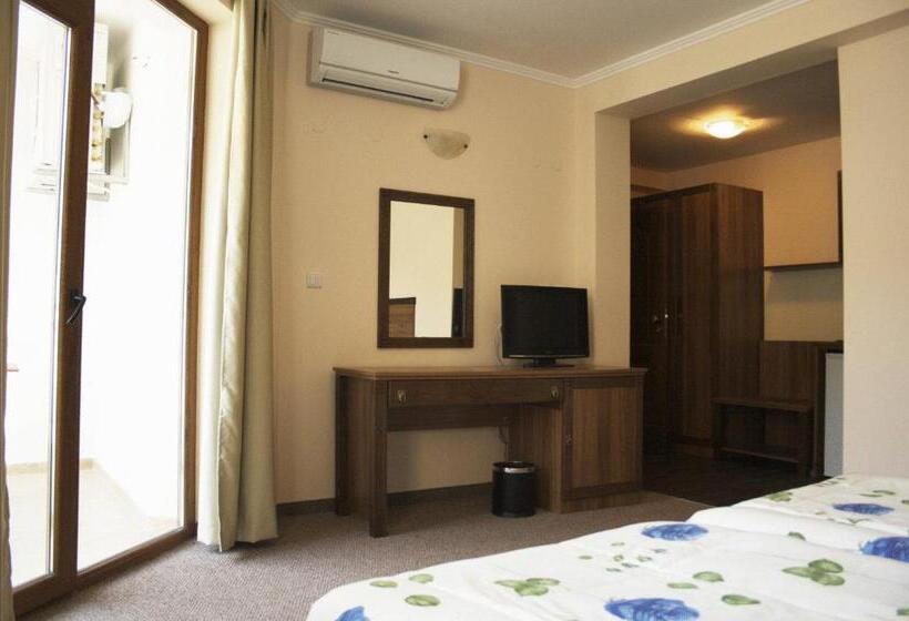 Студио Стандарт с Балконом, Selena