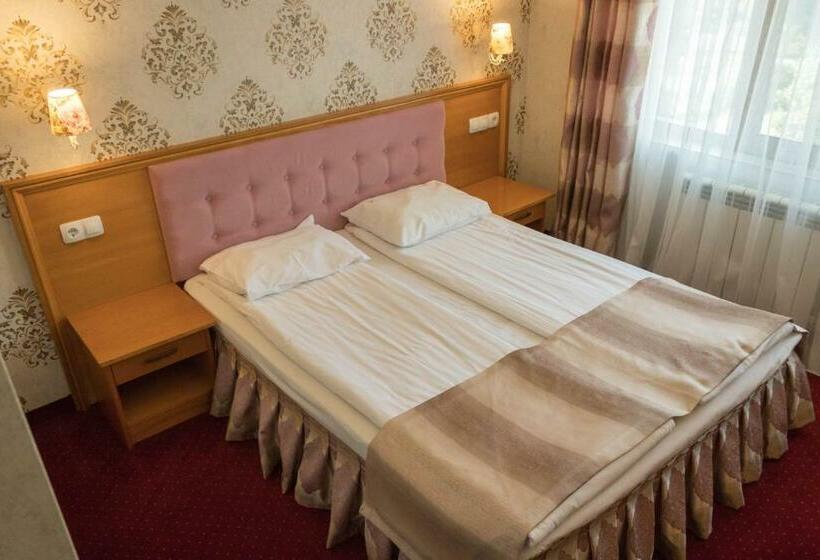 سوییت, Uzunski