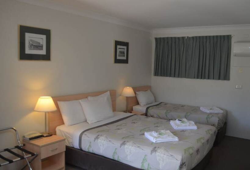 标准间, Ten Dollar Town Motel