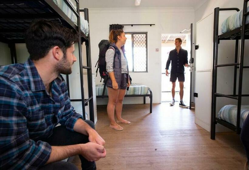 Кровать в Общей Комнате, Yha Byron Bay