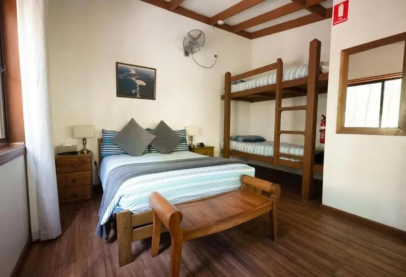 バス共有のスタンダードルーム, Samurai Beach Bungalows   Port Stephens Yha