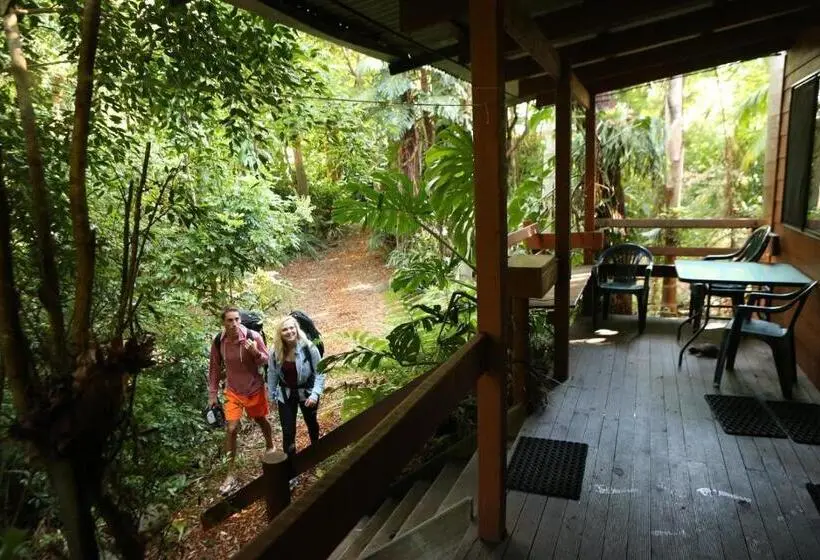 バス共有のスタンダードルーム, Samurai Beach Bungalows   Port Stephens Yha
