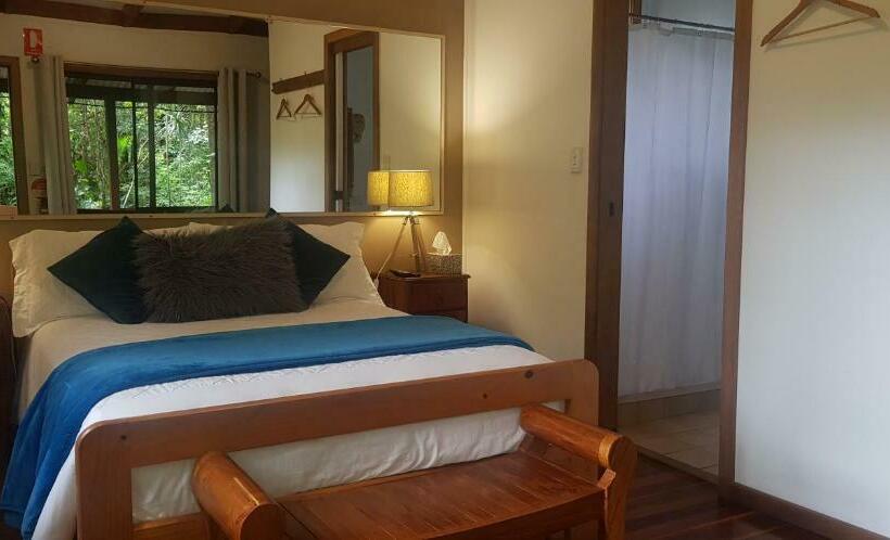 标准间带阳台, Samurai Beach Bungalows Port Stephens Yha