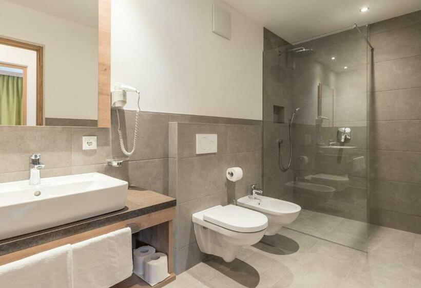 带1个卧室的带阳台的公寓, Aparthotel Panorama