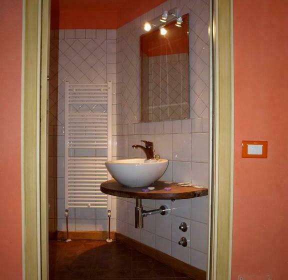 标准间带漩涡浴缸, Locanda Degli Sfizi