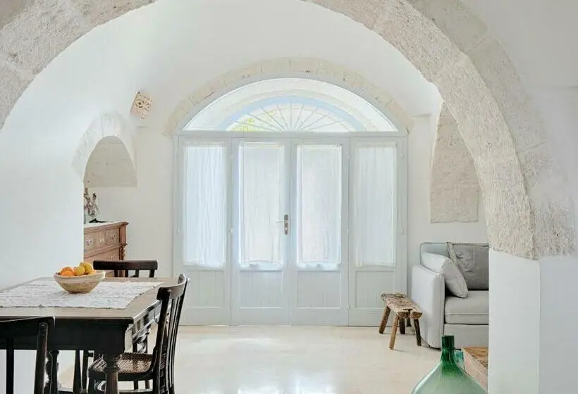 Deluxe-sviitti, Trullo Santangelo
